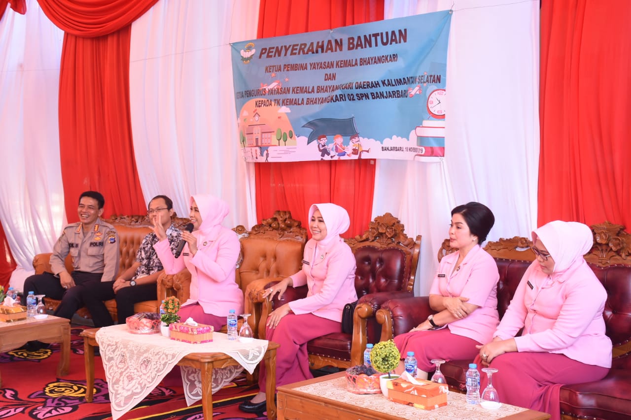 YKB Kalimantan Selatan Penyerahan  bantuan kepada  TK  